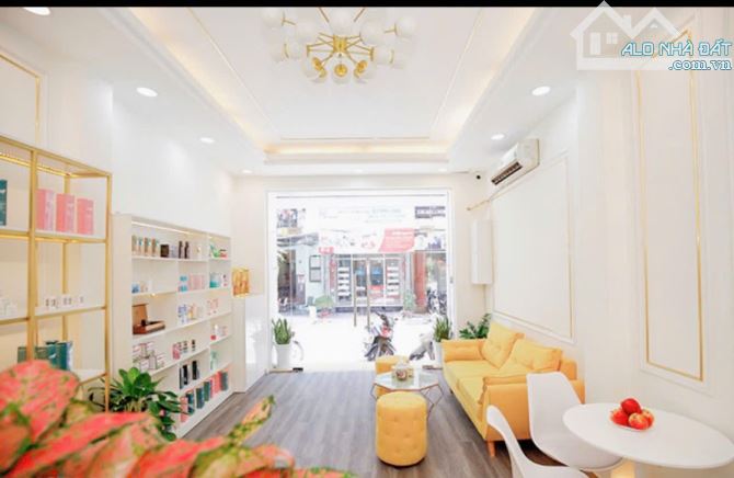 Nhà nguyên căn cho thuê 4x16m trệt 3 lầu Hoa Lan P2 Phú Nhuận, 36 triệu/tháng