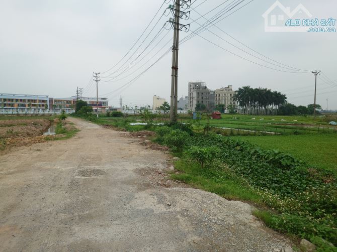 Bán đất tặng nhà, Kim Nỗ Khu Dân cư phân lô gần ngõ ô tô 3.5 tấn tránh nhau