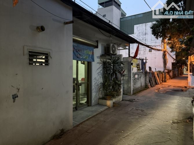 BÁN ĐẤT LÔ GÓC LÝ SƠN – LONG BIÊN - 55M² – MT 6M – GIÁ 9,3 TỶ – Ô TÔ VÀO TẬN NƠI