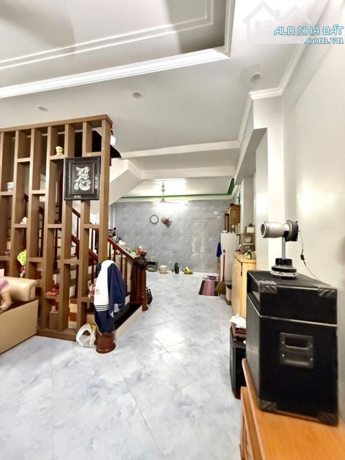 BÁN NHÀ ĐẸP MỸ ĐÌNH NAM TỪ LIÊM - NỞ HẬU- MT 5M- 48M2X4T DÂN XÂY- Ở SƯỚNG- GIÁ CHỈ 13.5 TỶ