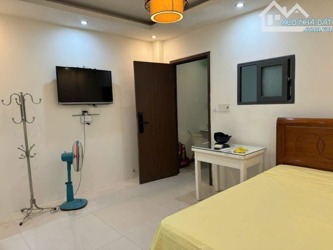 Bán CHDV cho thuê full 720 triệu/ năm Dương Bá Trạc p2. Q8