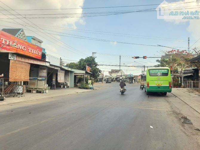 Quá đẹp, 135m2 đất thổ cư ngay trường học Bình Trinh, 650tr