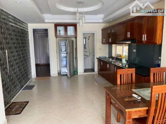Bán nhà riêng đường Lạc Long Quân quận Tây Hồ Hà Nội