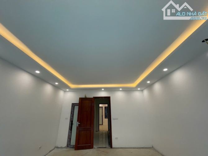 BÁN GẤP LIỀN KỀ KĐT VĂN KHÊ HÀ ĐÔNG HÀ NỘI 5 TẦNG THANG MÁY HOÀN THIỆN Ô TÔ GIÁ TỐT NHẤT