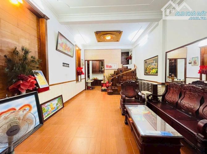 Nhỉnh 2tỷ TL_Bán nhà 1trệt 1lầu ngay đường Nguyễn Ái Quốc, Chợ Tân Hiệp, cư xá CA Tân Hiệp