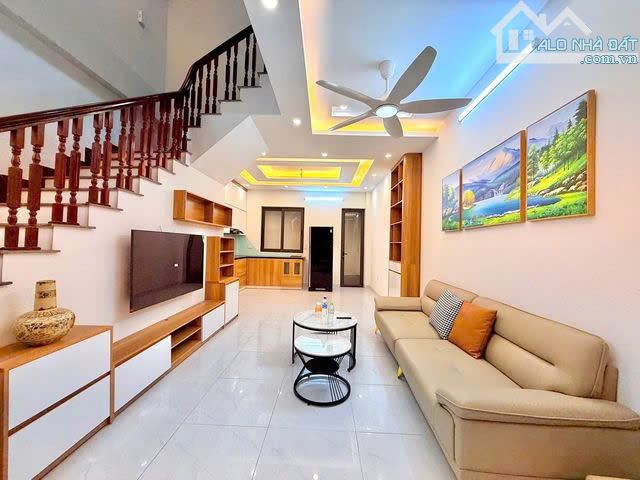 NHÀ ĐẸP MỸ ĐÌNH _2MẶT THOÁNG,54M,MT4M,4TẦNG _CÁCH MP NGUYỄN HOÀNG30M chỉ 9,5 tỷ