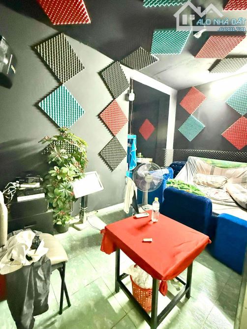 NHỈNH 8 TỶ - MẶT TIỀN TRẦN BÁ GIAO, NGUYỄN THÁI SƠN, GIÁP BÌNH THẠNH –61M², 4 TẦNG, NỞ HẬU