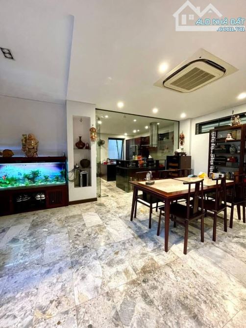 HIẾM TTQ.HBT-VĨNH TUY- OTO NGỦ TRONG NHÀ-DT 95m2-5TẦNG THANG MÁY- MT7.5m- GIÁ CHỈ  28.5 TỶ