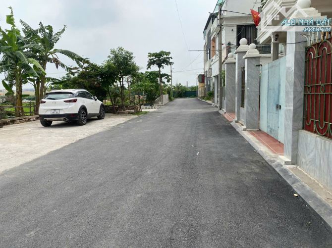 Bán lô đấu giá X8 Nguyên Khê - Đông Anh  78.8m  qui hoạch ổn định mãi mãi đường  thông