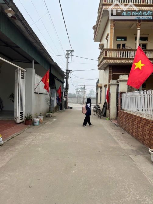 🔥🔥Tàm xá Đông Anh HN-Vị trí Kim cương tiềm năng Sinh lời cực lớn  ,DT 90m2 giá chỉ 10,3T
