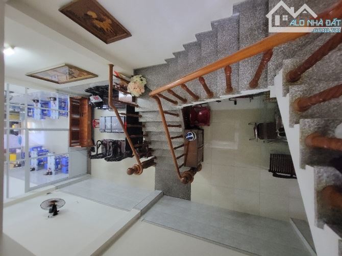 NHÀ 3 TẦNG MTKD NGUYỄN CÔNG TRỨ-DT 163M2 - GIÁ 20 TỶ