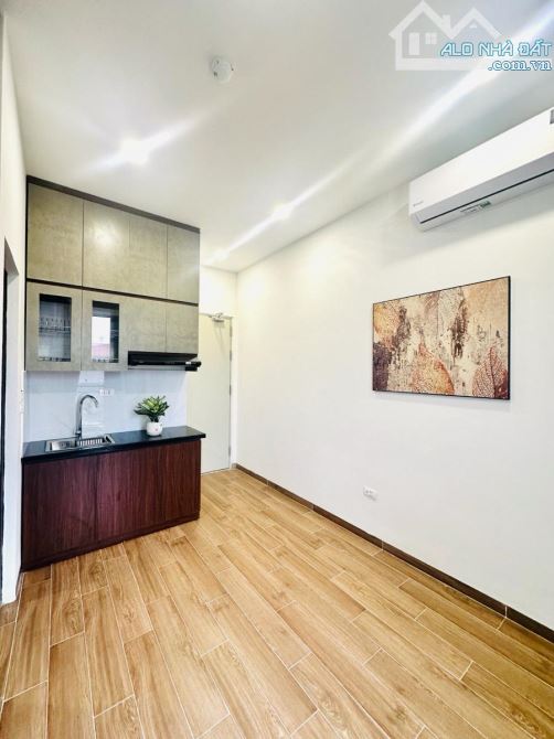 Bán gấp toà CCMN ngõ 78 đường Quang Tiến. Nam Từ Liêm DT85m x 7T. MT 4.5m. Giá 17.85 tỷ