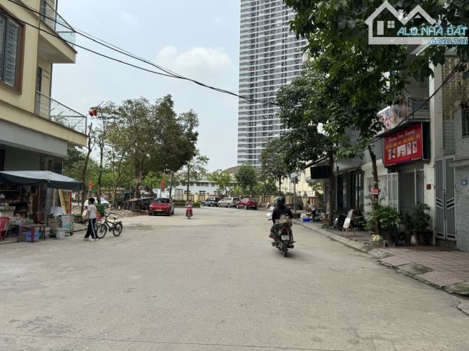 🏠 BÁN NHÀ MẶT PHỐ NGỌC CHI – KD ĐỈNH – VỈA HÈ RỘNG