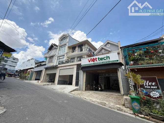 Bán Gấp Nhà Mặt Tiền Kinh Doanh Đường Mê Linh P9 Đà Lạt 119m2 Ngang Hơn 6m Đường Nhựa 14m