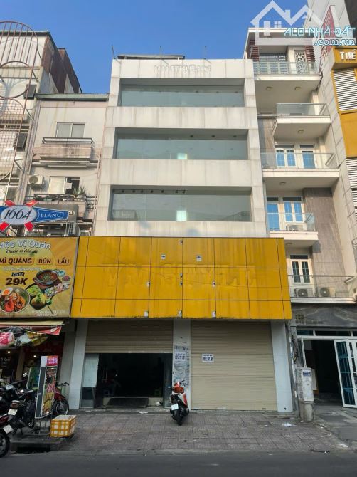 Cho Thuê Nhà Mặt Tiền 8x28m đường Sư Vạn Hạnh quận 10
