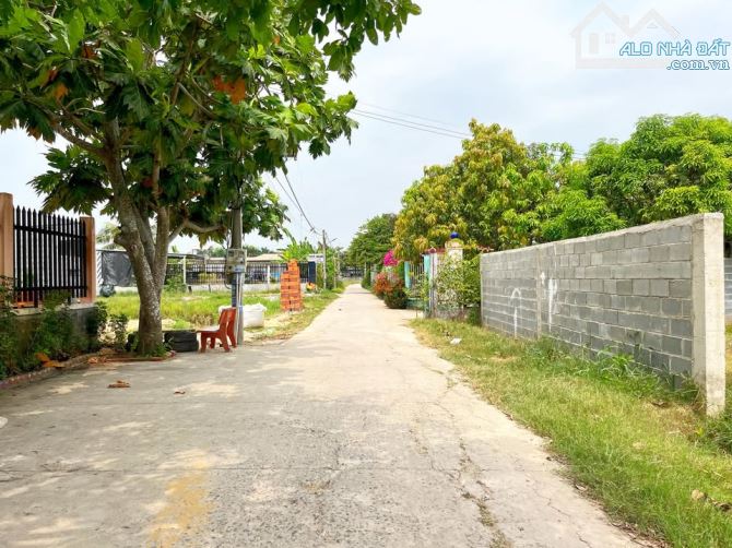 CHỦ CẦN BÁN GẤP 500M2 - KẾ BÊN DỰ ÁN VINHOMES - GIÁ ĐẦU TƯ CHO ANH CHỊ