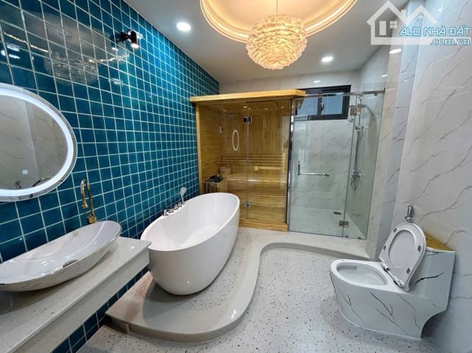 HẺM THÔNG TÔ HIẾN THÀNH | NHÀ 86M2 NỞ HẬU, NGANG 6.5M – 4 TẦNG VỮNG CHẮC