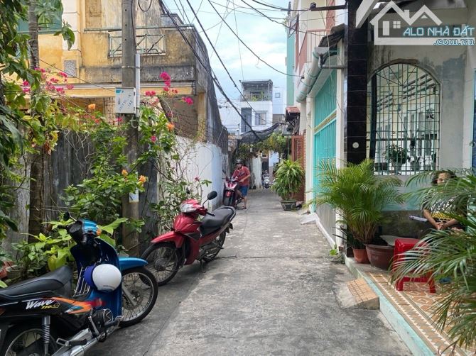 Rẻ nhất thị trường- TT Hải Châu- nhà gác lửng- m - gần cầu Sông Hàn- chỉ nhỉnh 3.x tỷ