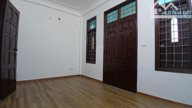 SIÊU PHẨM DƯƠNG VĂN BÉ - HÀNG XÓM TIMESCITY 87m x 3T 13.8 Tỷ- Ô TÔ ĐỖ CỬA - AN SINH ĐỈNH C