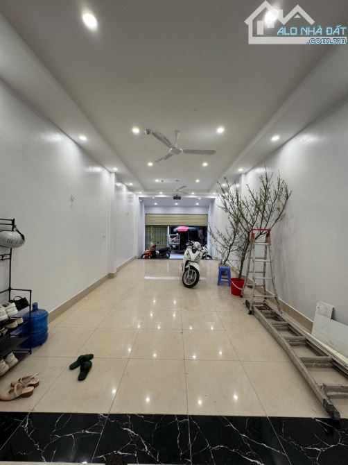 🏡 BÁN NHÀ SIÊU HIẾM – NGÕ THÔNG – CÓ THANG MÁY – KINH DOANH ĐỈNH – GẦN PHỐ, GẦN HỒ TÂY