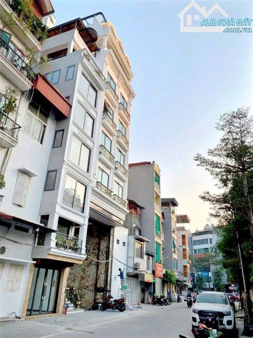 Cực hiếm - Nguyễn Chí Thanh, Ba Đình - Nhà phân lô - ngõ ô tô đỗ cửa - 42m x 5T, 16.5 tỷ