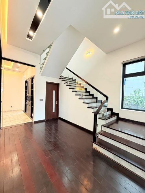 💸 NGỘP NGÂN HÀNG BÁN GẤP TRONG THÁNG – MẶT TIỀN VÕ OANH – 86M² – 5 TẦNG