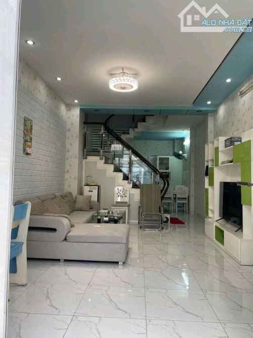 🏡 BÁN GẤP TRONG THÁNG ĐỂ ĐỊNH CƯ – MẶT TIỀN PHẠM VIẾT CHÁNH – 84M² – 5 TẦNG