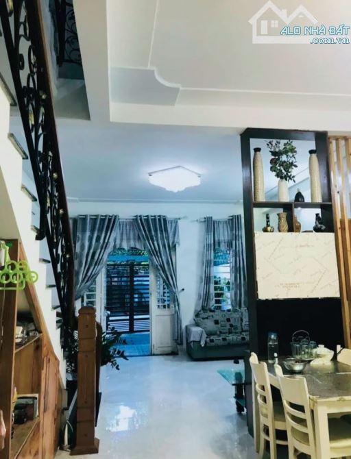 💥💥💥 NHÀ 3 TẦNG MẶT TIỀN ĐƯỜNG BÌNH THÁI 4 TRƯỚC NHÀ , 2 OTO TRÁNH THOẢI MÁI. DT: