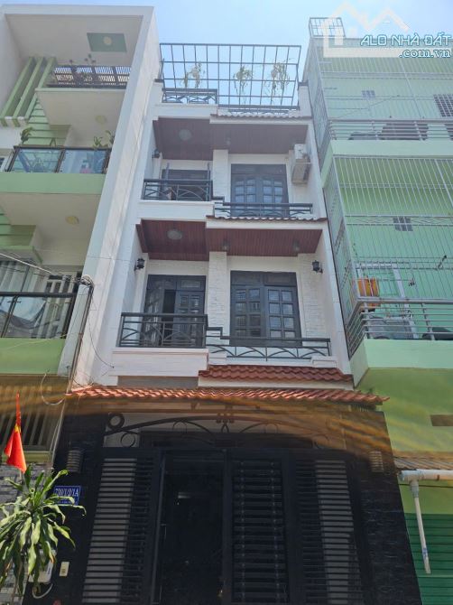 BÁN NHÀ 4 TẦNG - HẺM Ô TÔ RỘNG 6M - NHÀ ĐẸP - MUA VÀO Ở NGAY (Q. BÌNH TÂN)