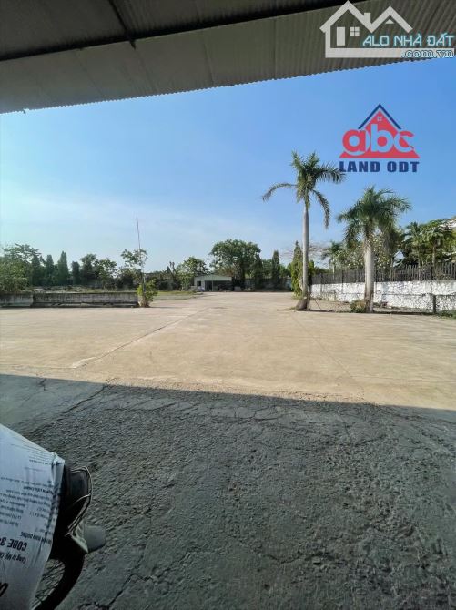 Cho thuê xưởng 1600m2   Gần Đường Hoàng Văn Bổn 100M