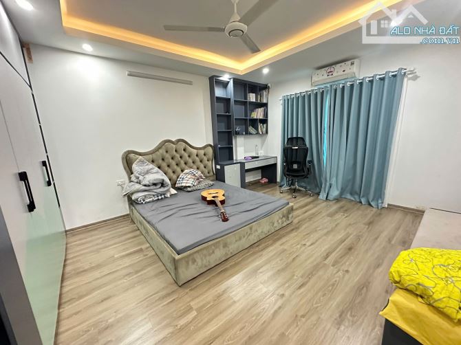 Bán Nhà Chính Chủ Số 5 Ngõ 553 Lạc Long Quân - Tây Hồ