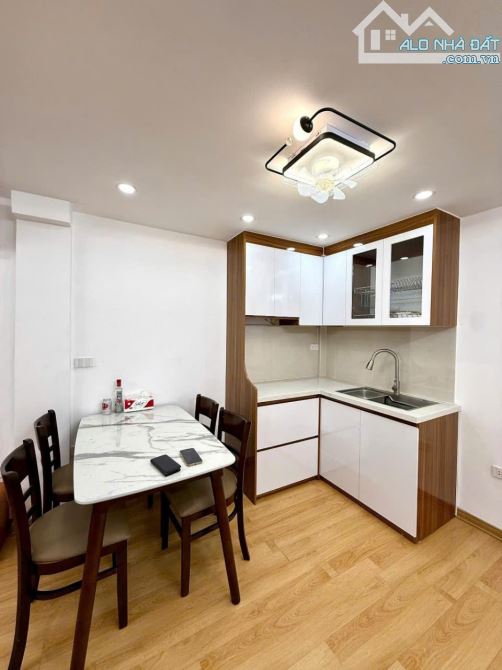 Bán Nhà 85m² Khu Bách Khoa – Cạnh Trường Đại Học – Ở Ngay – Giá Rẻ