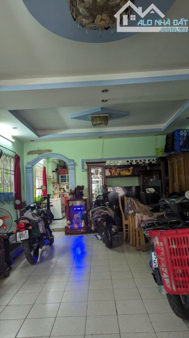 Hẻm Xe Tải - Lã Xuân Oai, Lê Văn Việt, Tăng Nhơn Phú A, 121M2(5×24) - Chỉ 6t.ỷ 