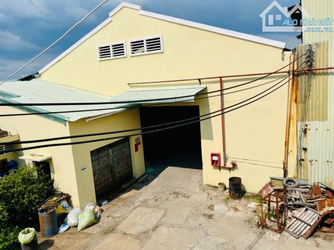 Bán khu đất vàng 3.551m2 hai mặt tiền cực hiếm còn sót lại tại