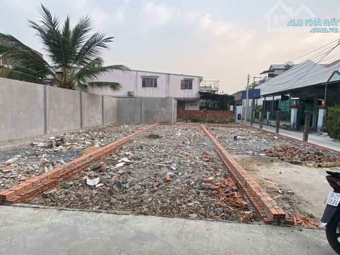 BÁN NỀN 71,5M CÁCH MẶT TIỀN QUÓC LỌ 13 300 NGAY CỔNG CHÀO BÌNH DƯƠNG GIÁ 2,350 TỶ