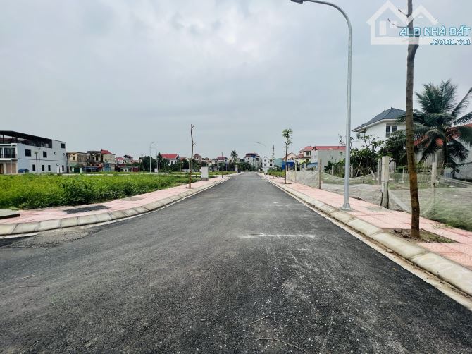 —-SIÊU PHẨM LÔ GÓC ĐẤU GIÁ – TRUNG TÂM QUẬN AN DƯƠNG