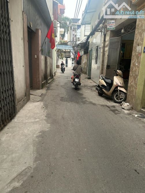 BÁN NHÀ TÂN MAI - 47.8M2, 5 TẦNG, NGÕ THÔNG, 10M RA OTO TRÁNH, NHÀ ĐẸP Ở LUÔN