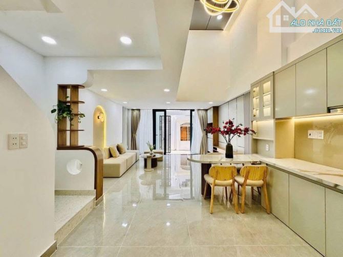 BÁN NHÀ NGUYÊN HỒNG, GÒ VẤP - NHÀ 4 TẦNG - 60M2 - FULL NỘI THẤT - CHỈ 7.3 TỶ TL