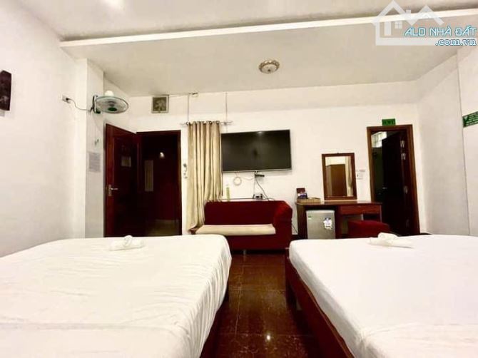 ✅ BÁN KHÁCH SẠN 5 TẦNG 220M2 KIỆT 7M NGUYỄN CÔNG TRỨ KHU PHỐ TÂY GIÁ SỐC