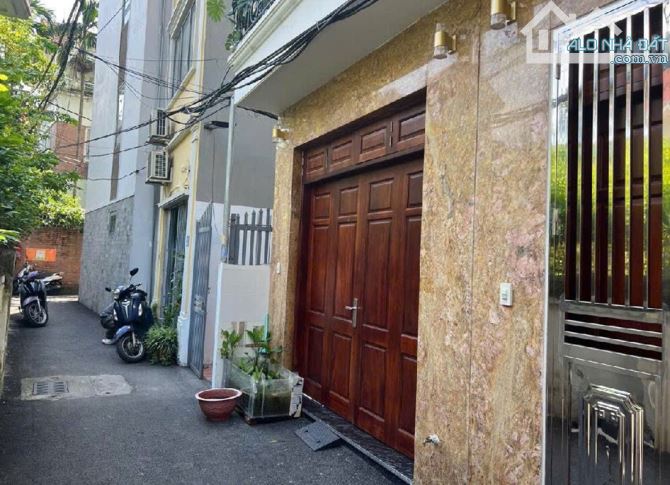 NHÀ ĐẸP 4 TẦNG - 50M² - 8.5 TỶ - GIA  THỤY - LONG BIÊN