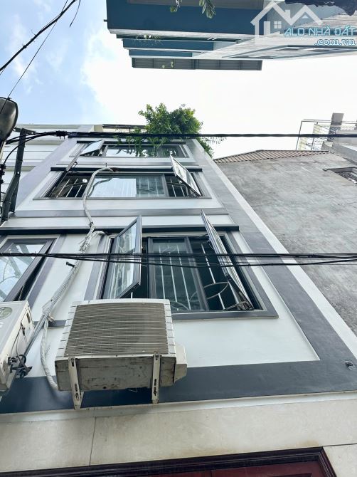 Bán nhà Phúc Lợi,Long Biên,ngõ nông, nhà đẹp 37m2*4tầng chỉ 5 tỷ hơn