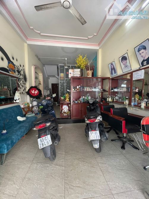 Bán nhà mặt tiền Trần Thị Nơi Phường 4 Quận 8. Nhà vuông vức, khu dân cư sầm uất gần TTTM