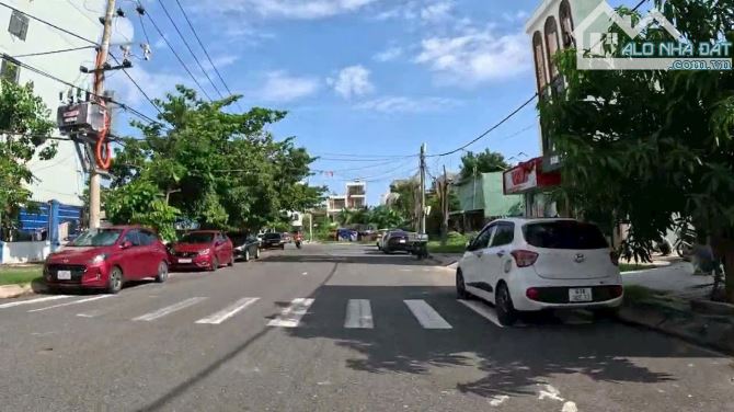 Chính chủ bán lô đất rộng 156m mặt tiền đường 10m5 Phạm Huy Thông , Quận Sơn Trà , Đà Nẵng