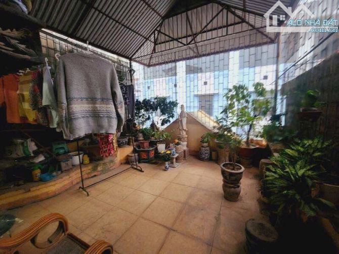 Bán Nhà Đẹp Phố Chùa Láng 4 Tầng Phân Lô Ô Tô Tránh Kinh Doanh Sầm Uất Nhỉnh 15 Tỷ