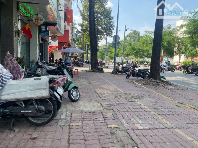 Mặt tiền Lý Thường Kiệt P14 Q.10 DT: 8 X 20m nhà C4 tiện xây mới Giá 57 Tỷ TL