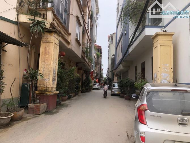 SỐC… NGÔ QUYỀN VẠN PHÚC HÀ ĐÔNG 29M 5T Ô TÔ TRÁNH HAI THOÁNG KINH DOANH CHỈ NHỈNH 5tỷ