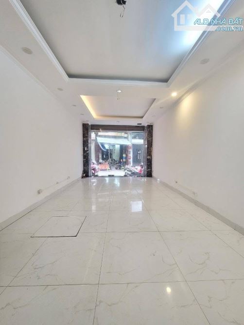 BÁN NHÀ PHÂN LÔ Tây Sơn, ô tô tránh, 7 tầng TM, dt 47 m2, 20.9 tỷ