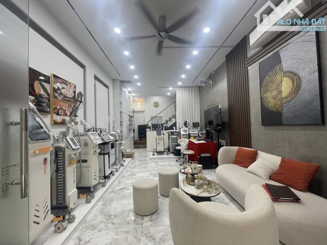 BÁN NHÀ PHÂN LÔ GIẢI PHÓNG - THANH XUÂN- 55m2 x 5T