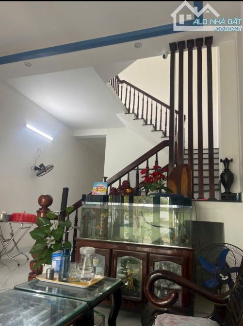 Bán nhà 2 tầng đường Hoà Phú - đầy đủ công năng, đối diện UBND Quận Liên Chiểu