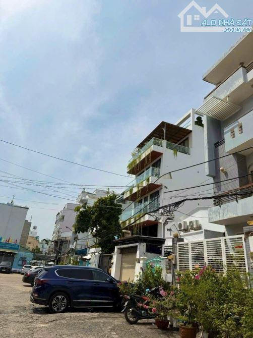LÔ ĐẤT CỰC HIẾM - 💥100M2💥 - NGANG 4.4M - HẺM XE HƠI - P.25 BÌNH THẠNH - CHỈ HƠN 10 TỶ.